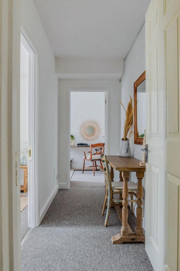 The Malthouse - Naturally Styled Central Apartment 시런세스터 외부 사진